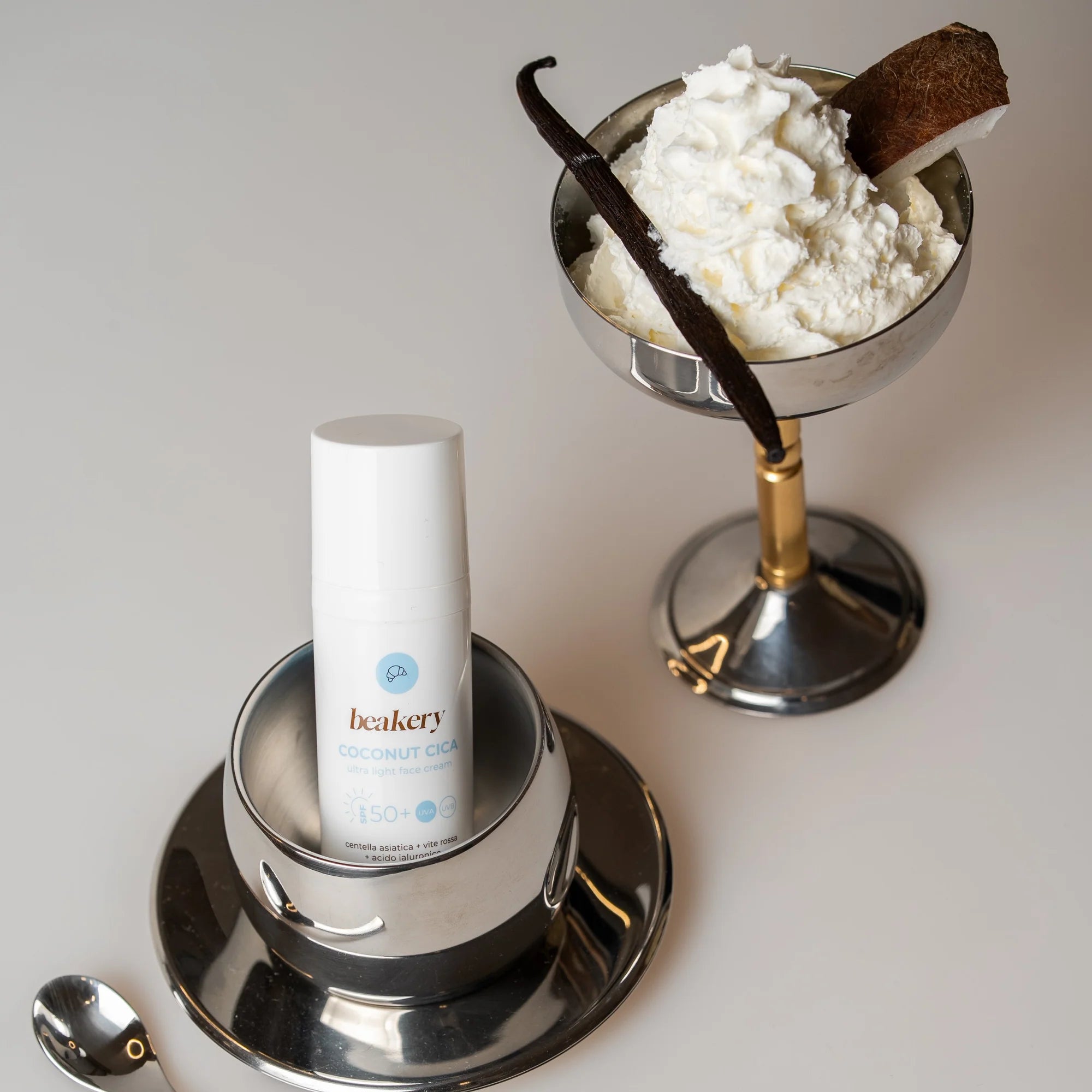 BEAKERY - COCONUT CICA SPF 50+