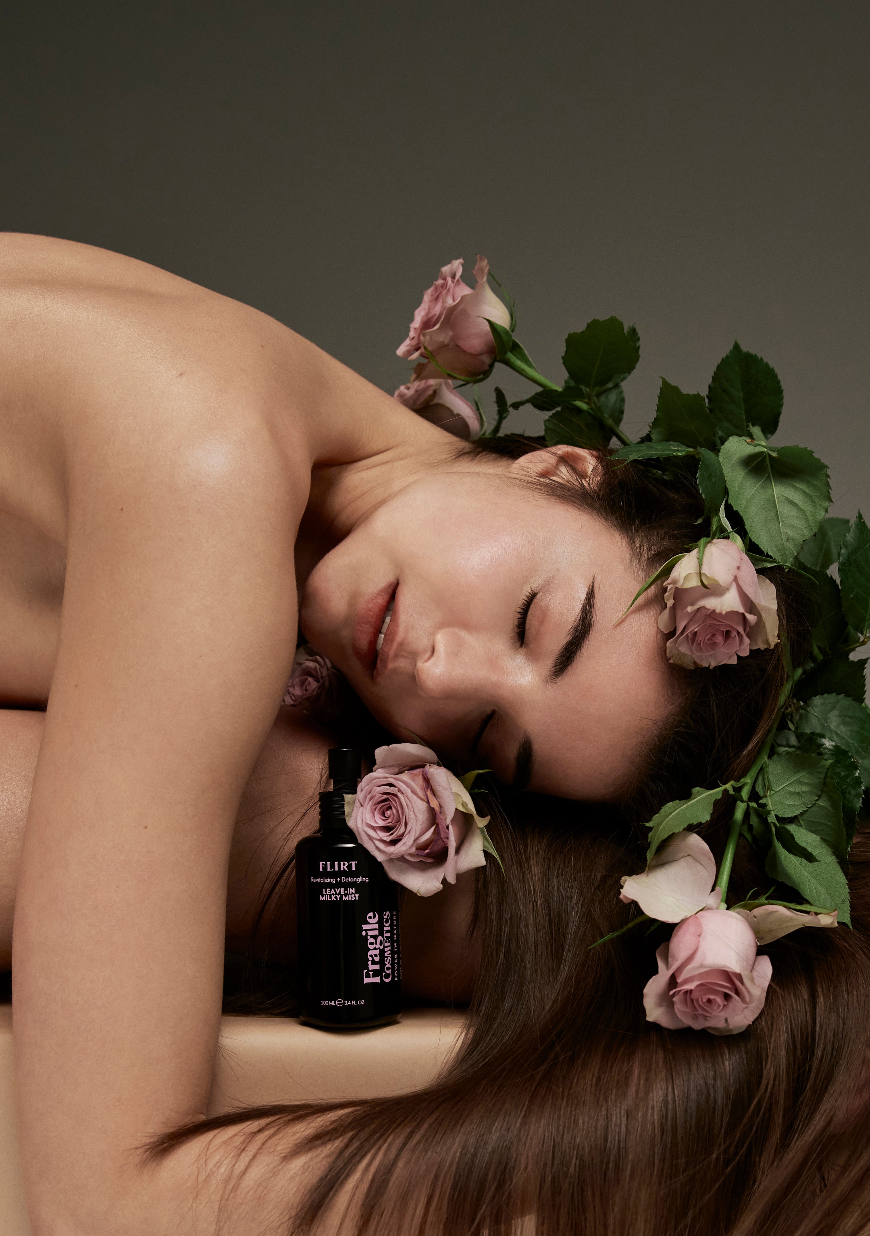 FRAGILE COSMETICS - Flirt Revitalizing + detangling leave-in hair milky mist