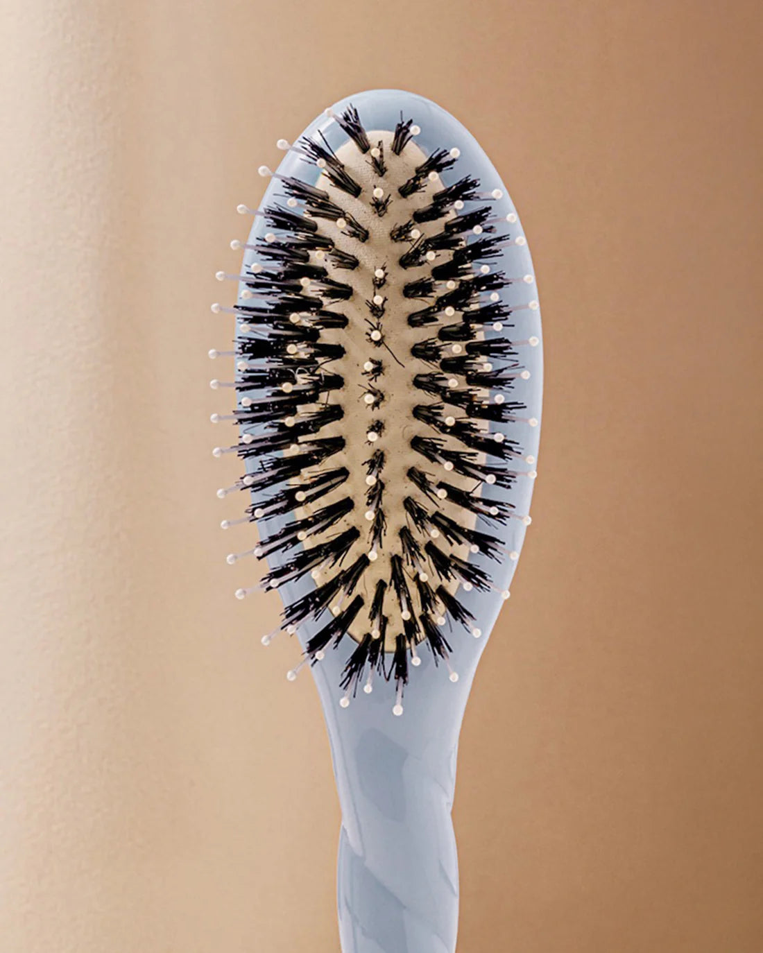 LA BONNE BROSSE - N.03 La Piccola L’Essenziale Dolcezza Spazzola Azzurro Cielo