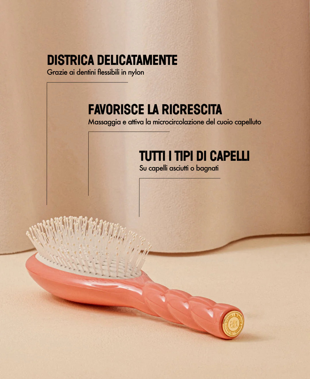 LA BONNE BROSSE - N.04 Il Miracolo Districante e Vegan Spazzola Corallo