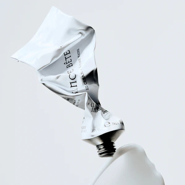 BLANCHE BÊTE CREMA MANI